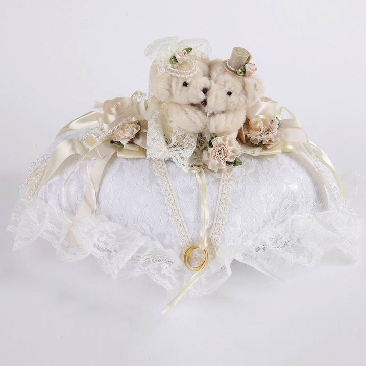 Ringkissen Herz Teddybrautpaar, LxBxH ca. 30x23x18cm